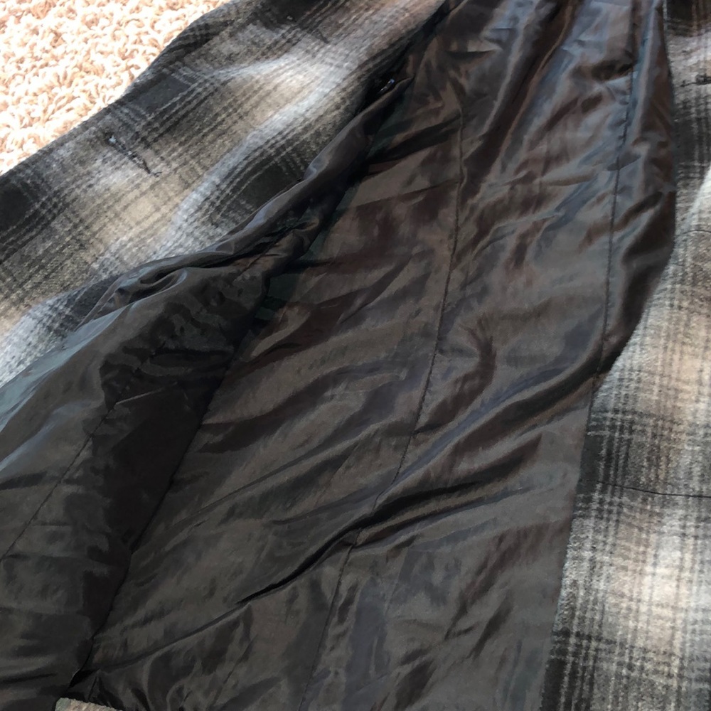 Plaid Jacket - Picture 4 of 7